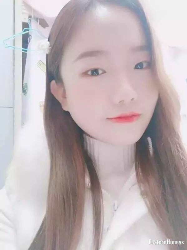 Lisa Profile image 5