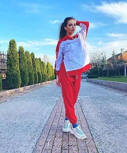 Vladislava Profile image 1
