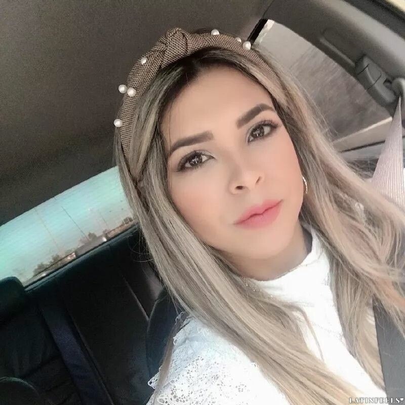 Mayerlin Profile image 4