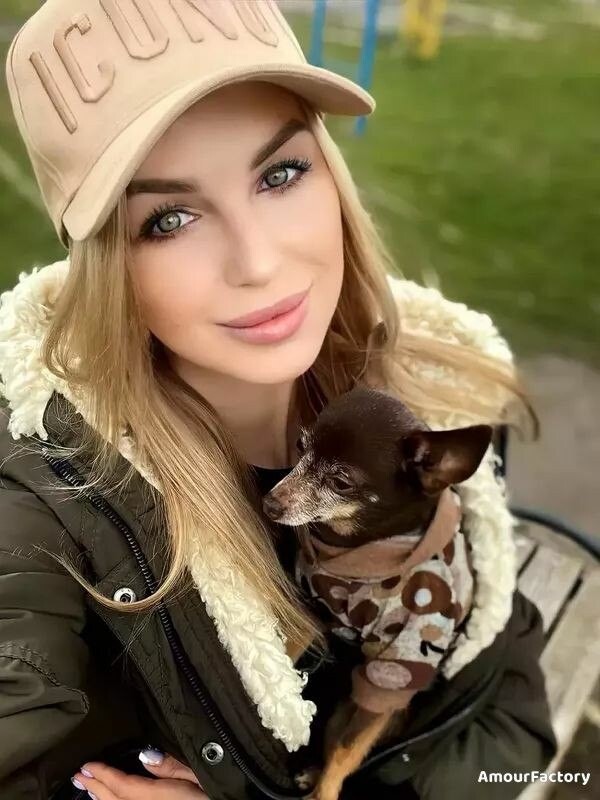 Vladislava Profile image 5
